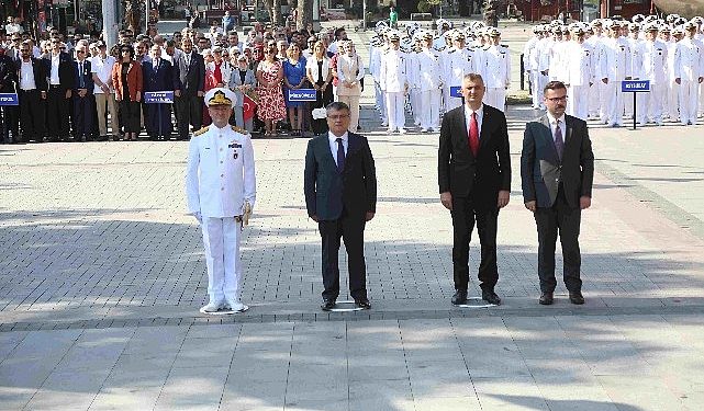 Gölcük’te 30 Ağustos Zafer Bayramı coşku ile kutlandı