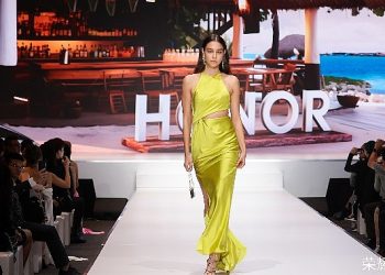 HONOR Çin’de HONOR V Purse’ü Tanıttı