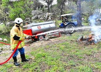 İzmir’de orman yangınlarıyla gayrette büyük muvaffakiyet