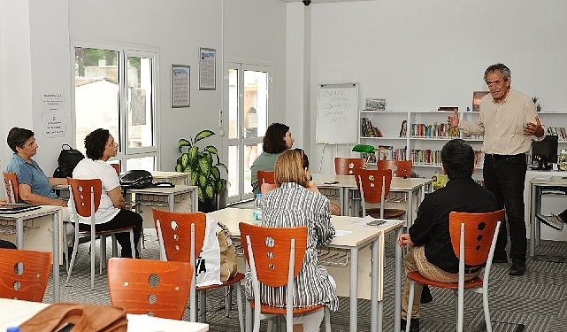 Karşıyaka Belediyesi’nden 2 bin şahsa fiyatsız kurs