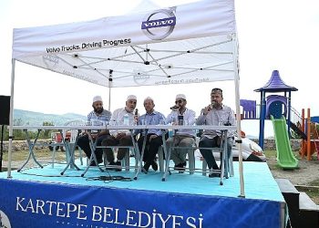 Kartepe’de Klasik Köy Cemiyetine Büyük İlgi
