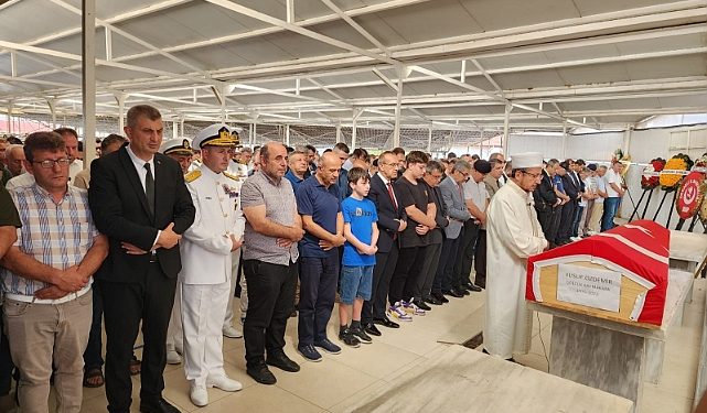 Kaymakan özdemir son seyahatine Gölcük’ten uğurlandı