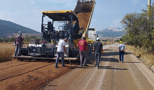 Kırsal Mahallelerde Yol Çalışmaları Devam Ediyor