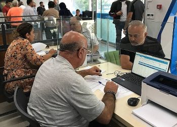 Kocaeli Büyükşehir’in tohum dayanağına üreticilerden ağır ilgi