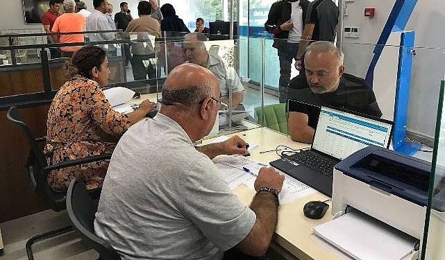 Kocaeli Büyükşehir’in tohum dayanağına üreticilerden ağır ilgi