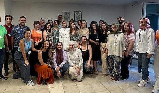 KODA, Öğretmenlerin Ferdî, Toplumsal ve Mesleksel Gelişimini Desteklediği Öğretmen Toplulukları Programıyla 16 bölge ve 1 çevrim İçi Topluluğuyla Çalışmalarına Başlıyor