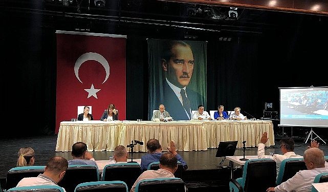 Konak Belediye Meclisi eylül toplantısını gerçekleştirdi