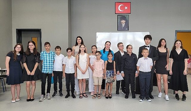 Konservatuvar piyano öğrencilerinden mükemmel konser