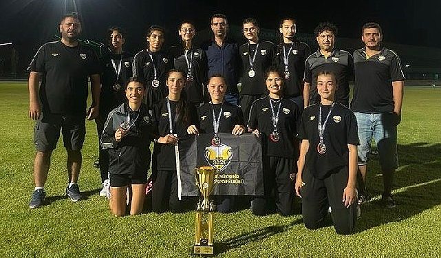 Konya Büyükşehir Belediyespor Bayan Atletizm Kadrosu Harika Lig’de