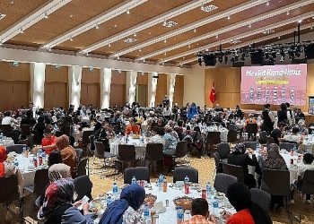 Konya Büyükşehir Yetim ve Öksüzleri Mevlid Kandili’nde Buluşturdu