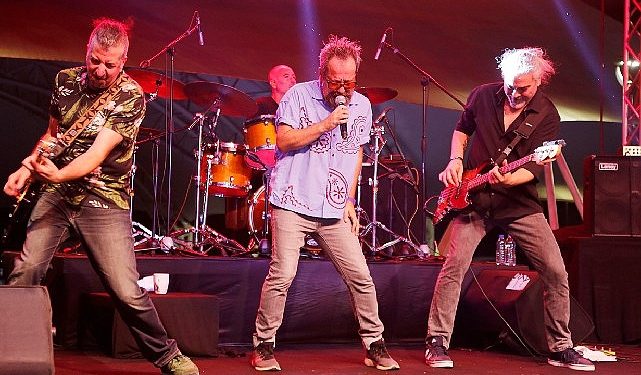 Küçükçekmece’de 30 Ağustos Zafer Bayramı Feridun Düzağaç konseriyle coşkuyla kutlandı