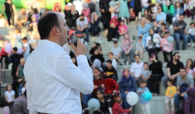 Lider Altay Mistik Müzik Şenliği Etkinliklerinde Vatandaşlarla Buluştu