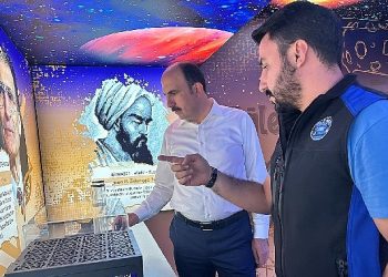 Lider Altay: “Yeni Bilim Tırımız Çocuklara Bilim Sevgisi Aşılıyor”