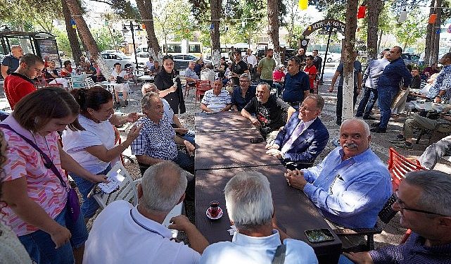 Lider Çalık Emekliler Lokali’ni ziyaret etti