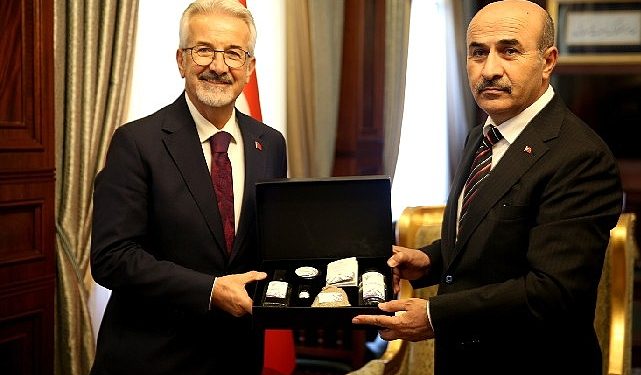 Lider Erdem’den Nezaket Ziyareti