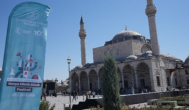 Memleketler arası Konya Mistik Müzik Şenliği Devam Ediyor
