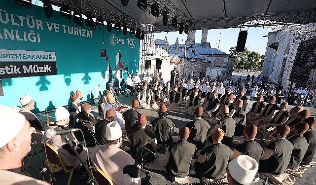 Memleketler arası Konya Mistik Müzik Şenliği İştirakçileri Manevî Bir Seyahate Çıkarıyor