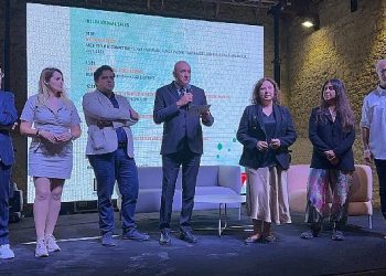 Mimarlar İzmir’de Yapılarda ‘Ekolojik Çözümler’ ve ‘Üretimde Sürdürülebilirliği’ Konuştu