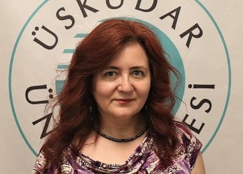 Mütercimler, Kültür Uzmanı Olarak Faal Rol Oynuyor