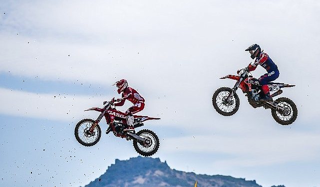 MXGP TÜRKİYE’de birinci gün yarışları