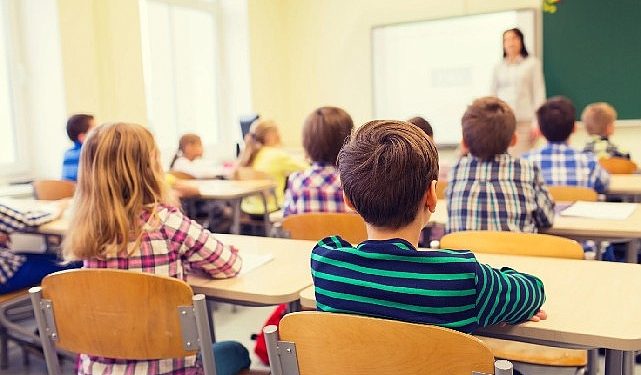 Narlıdere Belediyesi Ruhsal Müracaat Ünitesi’nden çocuğu okula başlayacak ailelere tavsiyeler