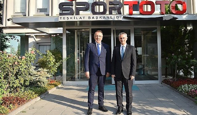 Nevşehir Belediye Lideri Savran, Spor Toto Teşkilatı Lideri Dr. Mehmet Cet Öztürk’ü ziyaret etti