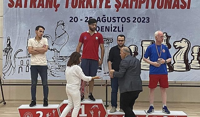 Nilüfer Belediyesi GESK’ten satrançta 3 madalya