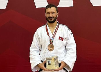 Nilüfer GESK sportmeni Çimciler’den bronz madalya