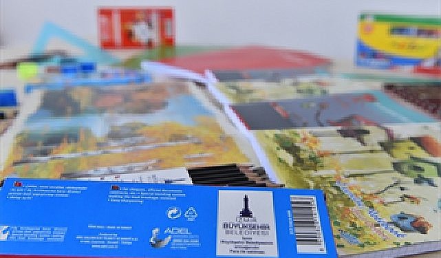 Öğrencinin Çantası, Esnafın Kasası Doluyor