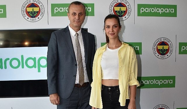 Oyuncuyum diyen tiyatro yapmalı