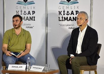 Prof. Dr. Kayıhan Pala: “Şehir Hastaneleri Rant Kapısıdır!”