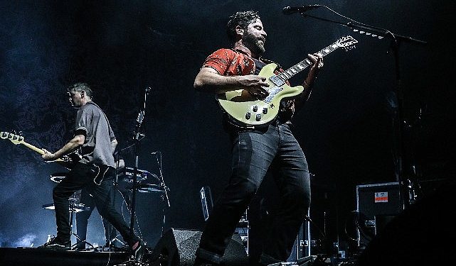 ‘PSM Loves Summer by %100 Müzik’ ikinci yılını Foals ile tamamladı!