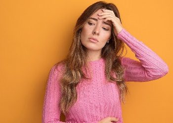 Regl Ağrısıyla Baş Etmenin 10 Yolu