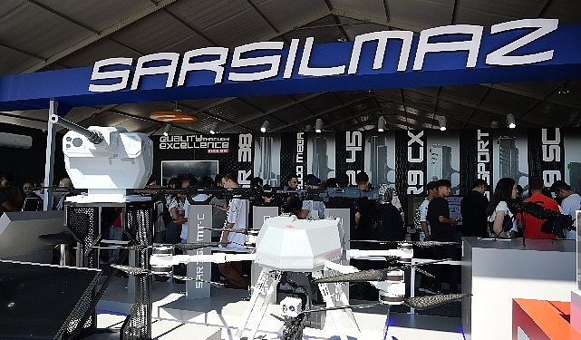 SARSILMAZ İzmir TEKNOFEST’te Sahnede