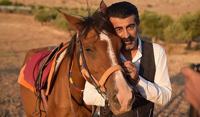 Savlı Güldürü Sineması Hükümet beyefendi 6 Ekim’de vizyona giriyor