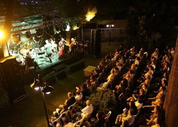 Selim Sırrı Paşa Konağı’ndan Doğu-Batı Tınıları Yükseldi