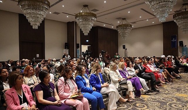 Türk Dünyasının ”Bin Bayan Gücü” Kocaeli’de Buluştu