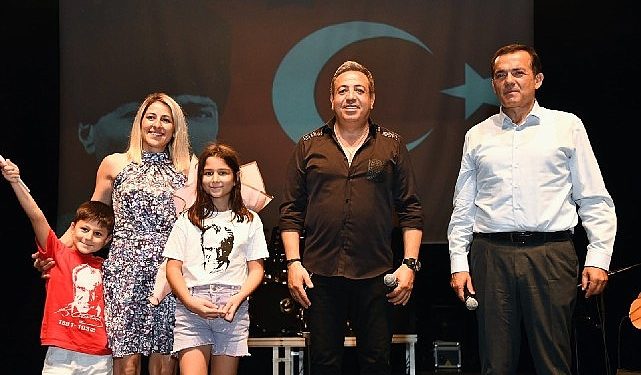 Yenişehir Belediyesi Sunay Akın ve Ali Altay’ı Mersinlilerle buluşturdu