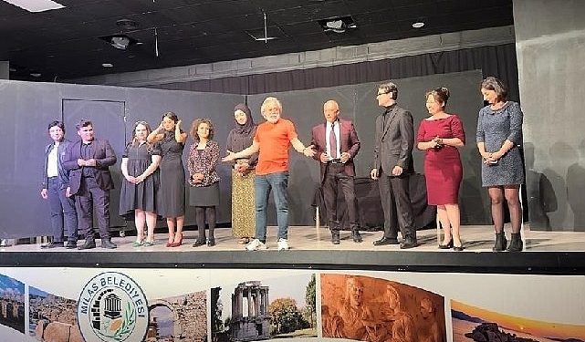 “Yılbaşı” oyunu tekrar sahne alacak