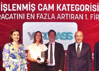 Yorglass, Bir Kere Daha İhracat Rekortmenleri Ortasına Girdi