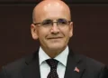 Bakan Şimşek, MEDEF üyeleriyle bir araya geldi