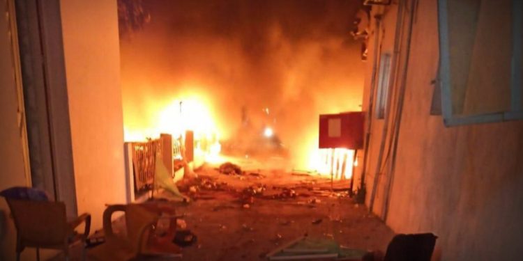 İsrail Gazze’deki hastaneyi vurdu: Can kaybı 500 kişi