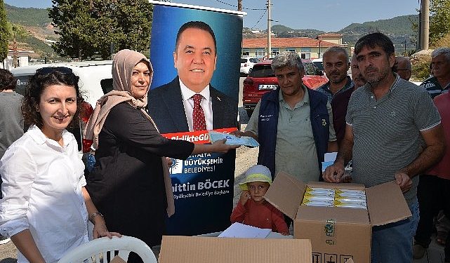 Alanyalı 91 çiftçiye ziraî hibe dayanağı verildi