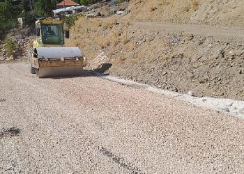 Antalya Kumluca Büyükalan yolu asfaltlandı