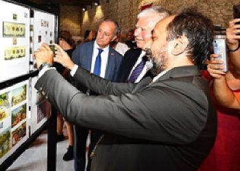 Arı ve Arıcılık Standı İzmir’de Kapılarını Açtı