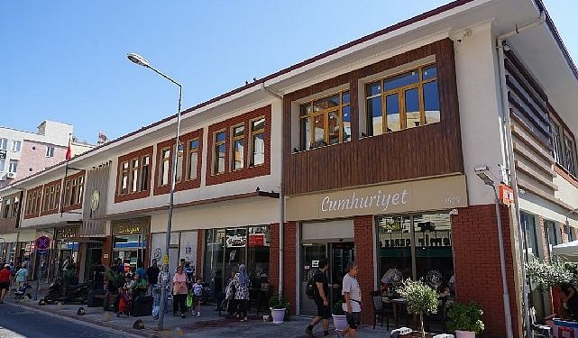 Atatürk Gençlik Merkezi Sizleri Bekliyor