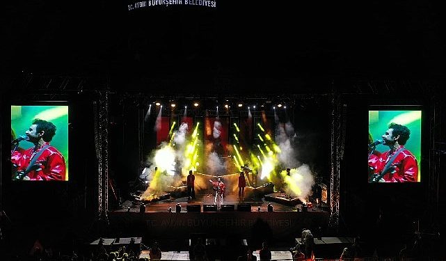 Aydın büyükşehir Belediyesi’nden harika 100. Yıl konseri