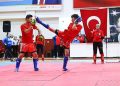 Bayraklı’da Cumhuriyet coşkusu sporla başladı!