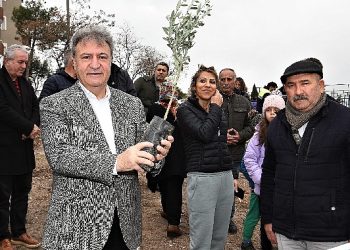 Bornova Belediyesi’nden Zeytincilik Eğitimi