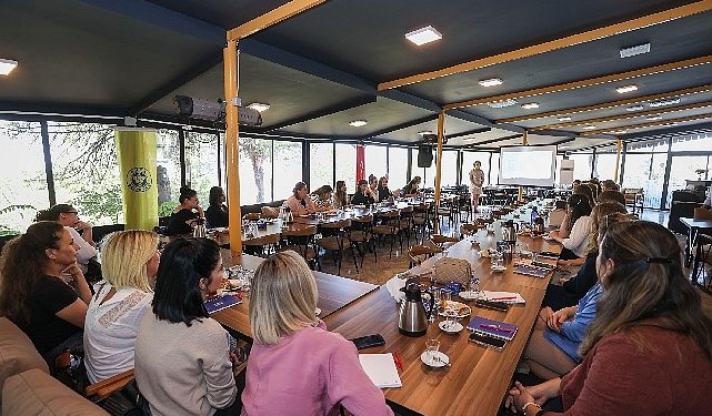 Buca Belediyesi Dayanışmaya Konut Sahipliği Yaptı